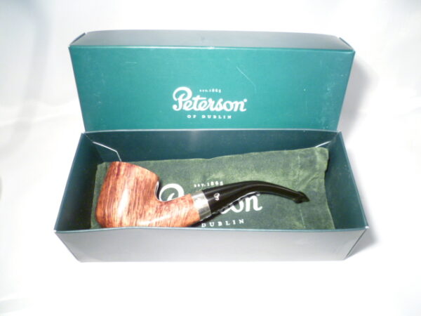 Peterson pipa Flame Grain 01 P-lip Bent - Image 4