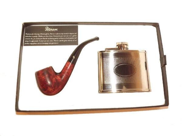 Peterson pipa Ajándékcsomagolásban Aran 69  + Laposüveg