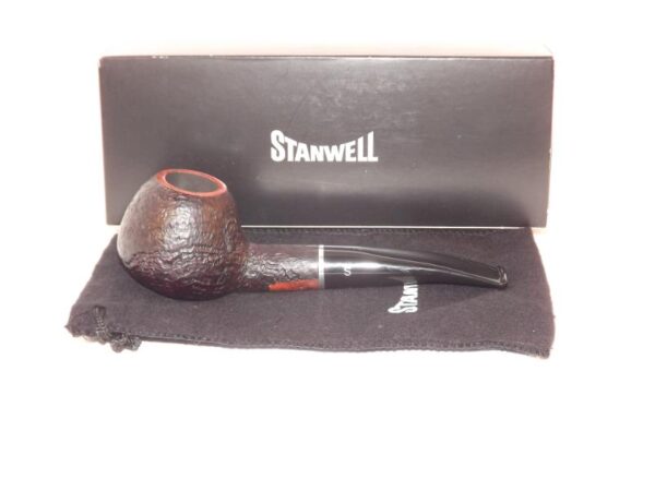 Stanwell pipa Relief 109 Black Sand - Image 6