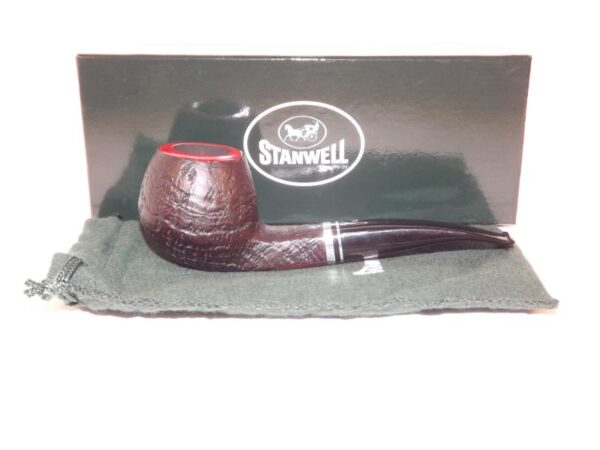 Stanwell pipa Trio 182 Black Sand - Image 7