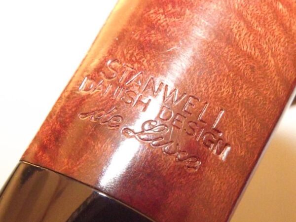 Stanwell pipa De Luxe 182 Brown Polish - Image 6