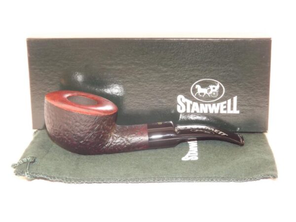 Stanwell pipa Hand Made 95 Black Sand - Image 6