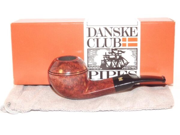 Stanwell pipa Danske Club 191 Brown Polish - Image 6